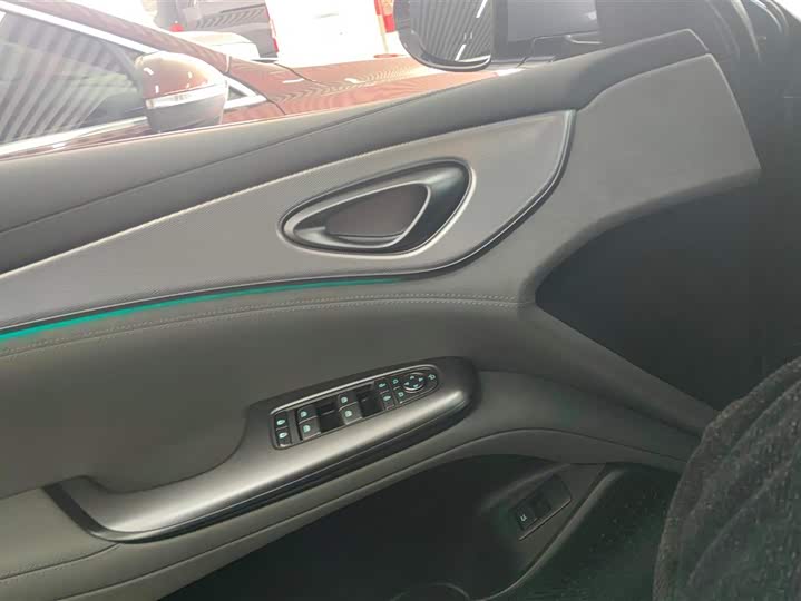 BYD Seal 07 DM-i Hybrid 2025 2025款 智驾版 DM-i 1.5L 125km 豪华型