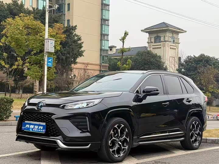 Toyota Wildlander Hybrid 2021 2021款 高性能版 2.5L 四驱激擎版