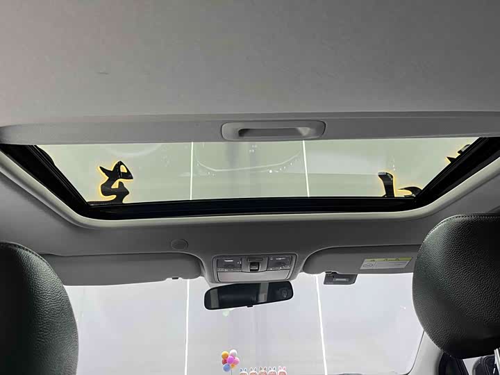 Kia KX1 2021 2021款 1.4L CVT天窗款