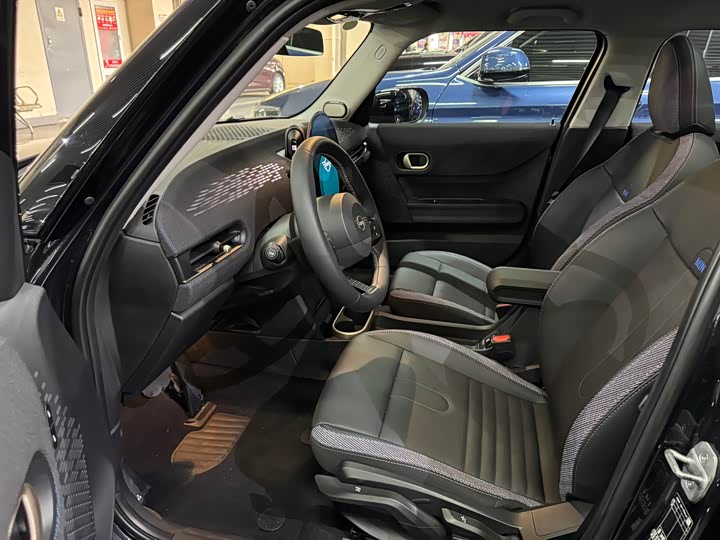 Mini Mini 2025 2025款 1.5T COOPER 经典派 五门版