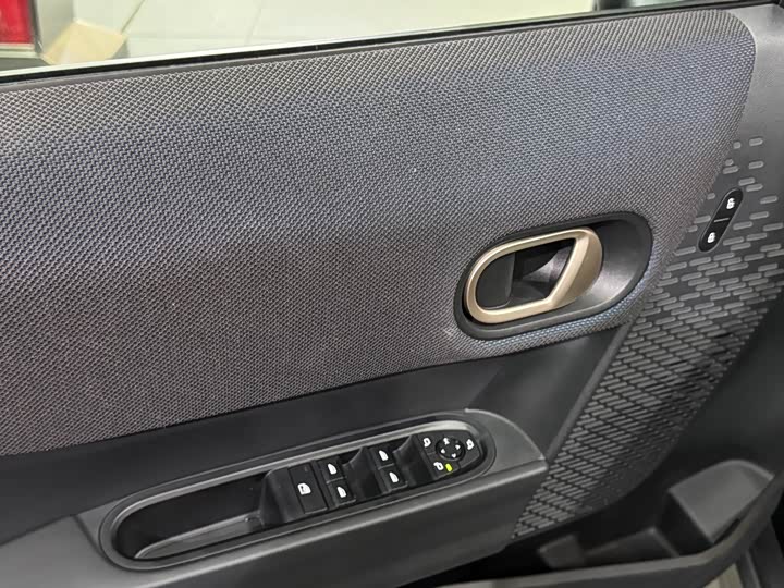 Mini Mini 2025 2025款 1.5T COOPER 经典派 五门版