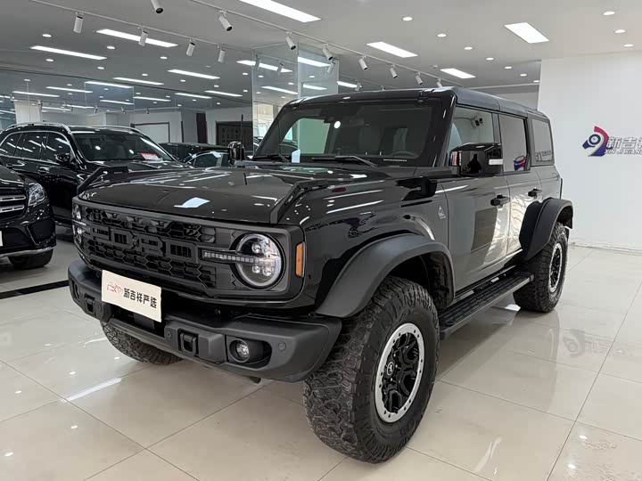 Ford Bronco 2024 2024款 2.3T 墨钻大脚越野版