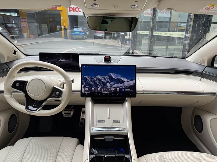 Luxeed S7 2025 2025款 705km Pro