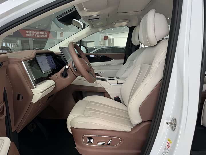 BYD Xia 2025 2025款 DM-i 1.5T 180km 超越型