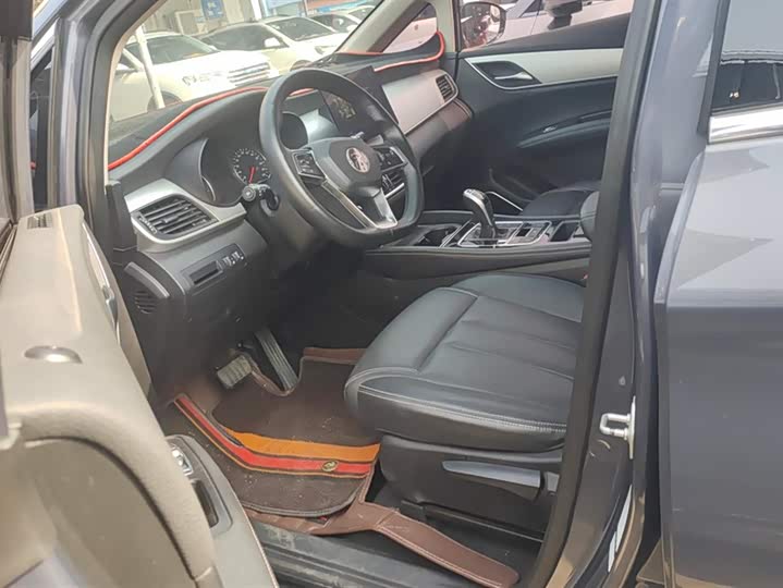 BYD Song Max 2021 2021款 升级版 1.5T 自动豪华型 7座