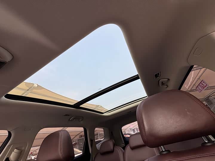 Geely Okavango 2022 2022款 1.8TD DCT旗舰型 7座