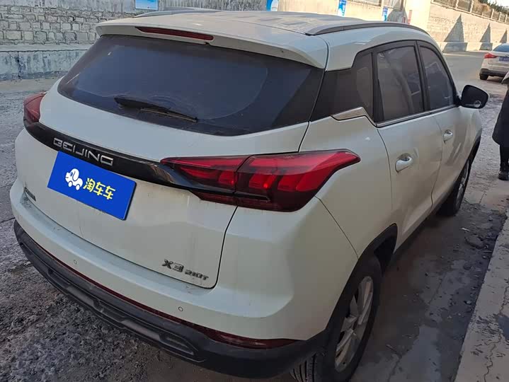 Beijing X3 2021 2021款 1.5T 手动荣耀版