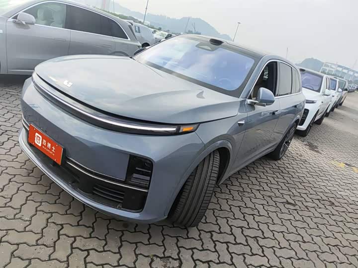 2024-2025 Lixiang L7