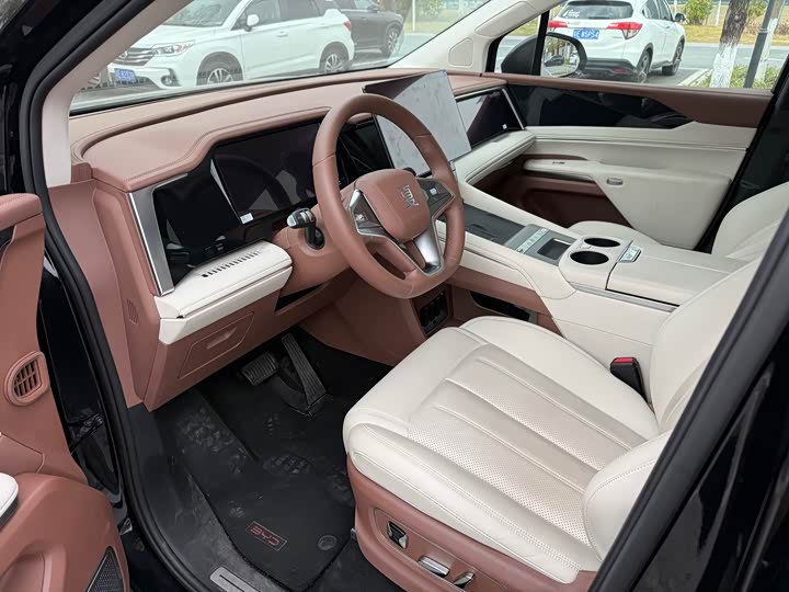 BYD Xia 2025 2025款 DM-i 1.5T 180km 卓越型