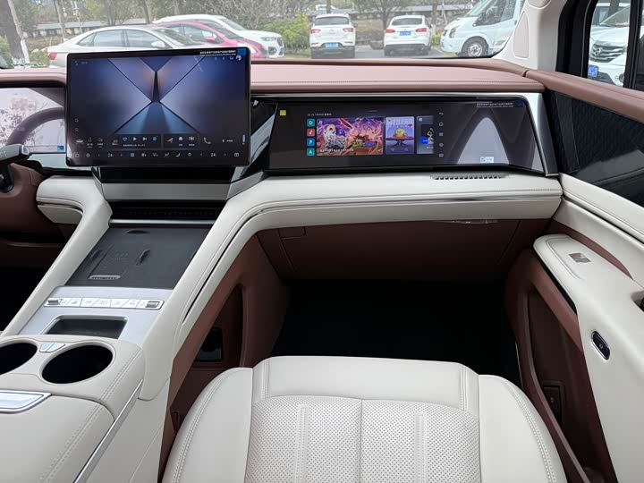 BYD Xia 2025 2025款 DM-i 1.5T 180km 卓越型