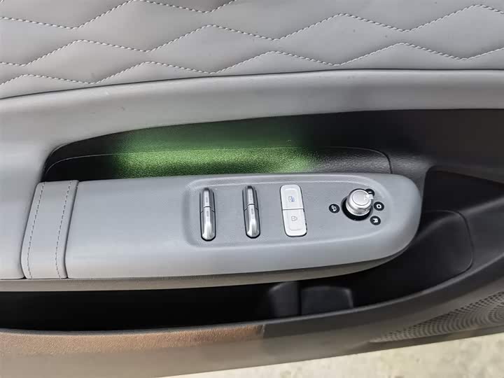 Dongfeng Nammi 01 2024 2024款 焕新版 330 Plus智+