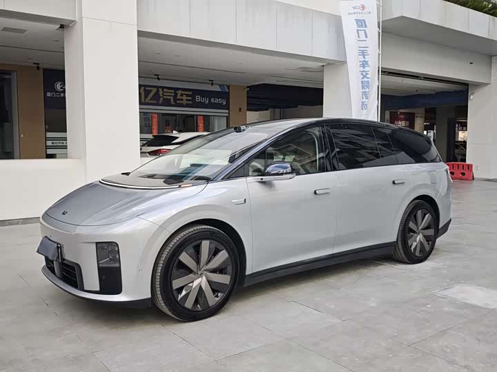 LiXiang i8 2025 2025款 标准版