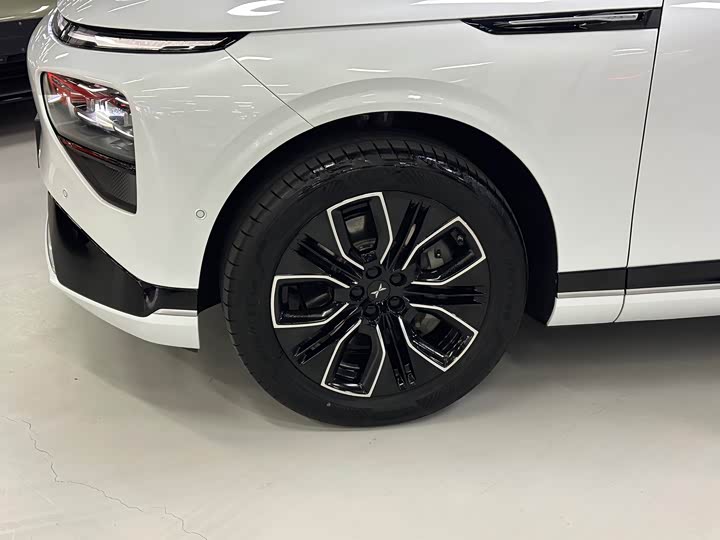 XPeng G9 2025 2025款 625 长续航 Max