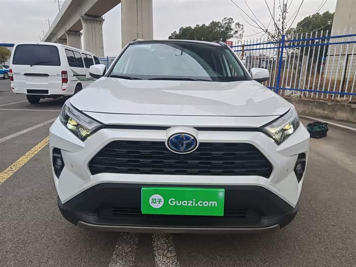 Toyota RAV4 2024 2024款 双擎 2.5L E-CVT两驱精英Plus版