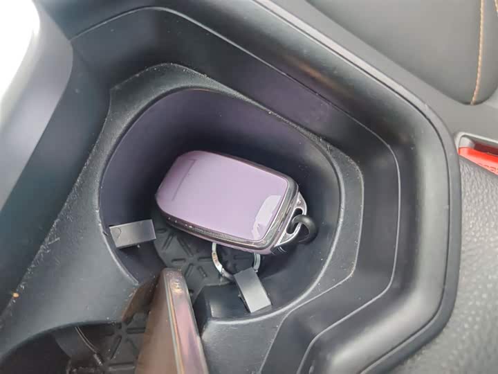 Toyota RAV4 2024 2024款 双擎 2.5L E-CVT两驱精英Plus版