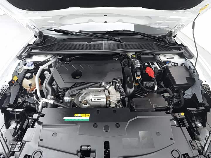 Citroen C5 X 2024 2024款 1.6T 势不凡