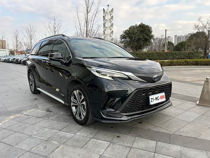 Toyota Granvia 2024 2024款 2.5L混动 舒适版