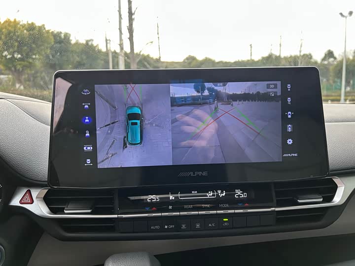 Toyota Granvia 2024 2024款 2.5L混动 舒适版