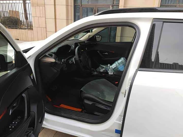 Peugeot 2008 2022 2022款 230THP THE ONE