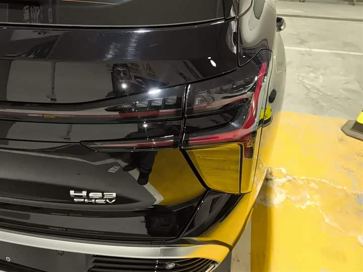 Hongqi HS3 Hybrid 2025 2025款 125km 劲为PLUS 200万辆纪念版