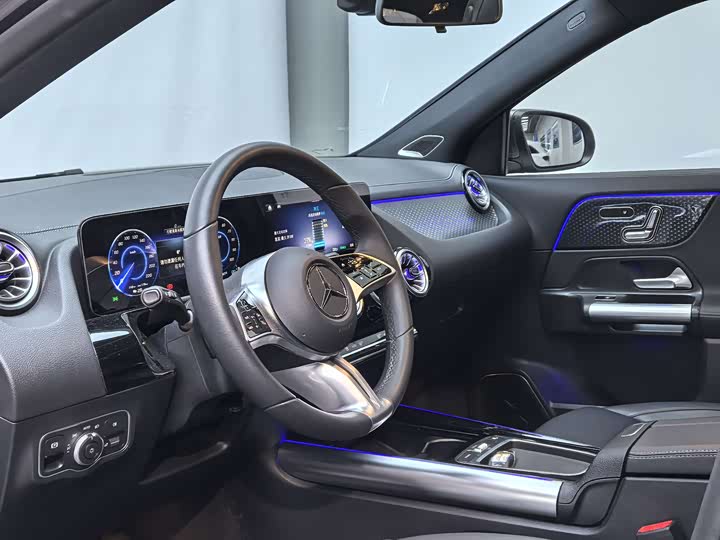 Mercedes-Benz EQA 2025 2025款 EQA 260