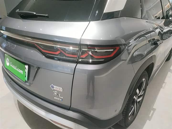 BYD Song L DM-i Hybrid 2025 2025款 智驾版 112km 领先型