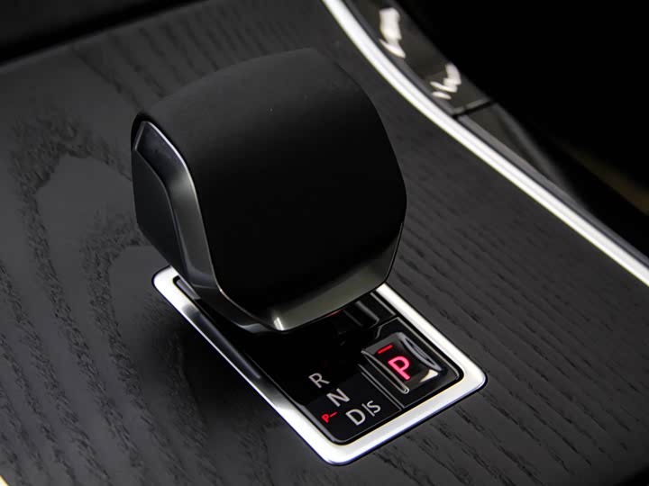 Land Rover Range Rover Evoque L 2024 2024款 揽胜极光L SE 驭光尊耀版