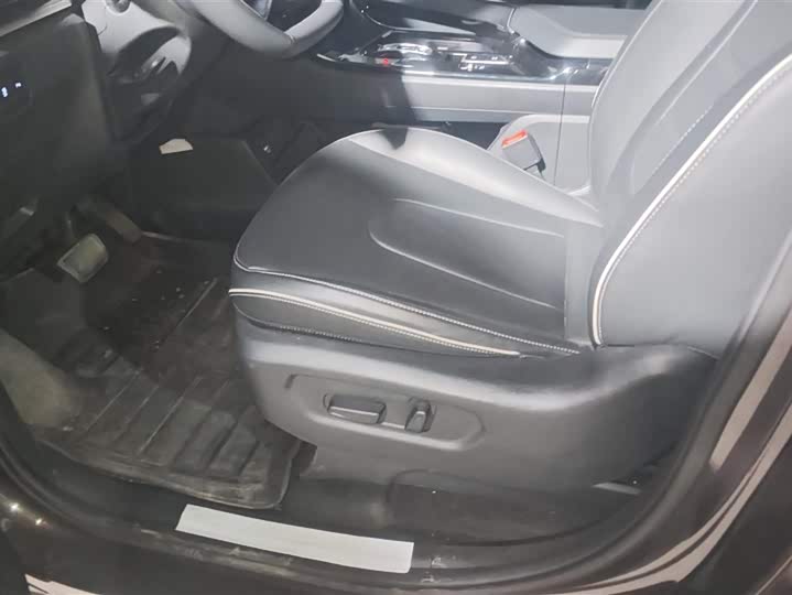 Hyundai Custo 2024 2024款 270TGDi LUX 尊贵版