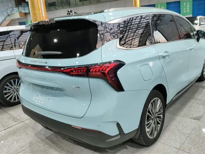 Dongfeng Forthing Yacht 2022 2022款 1.5T DCT逐浪版