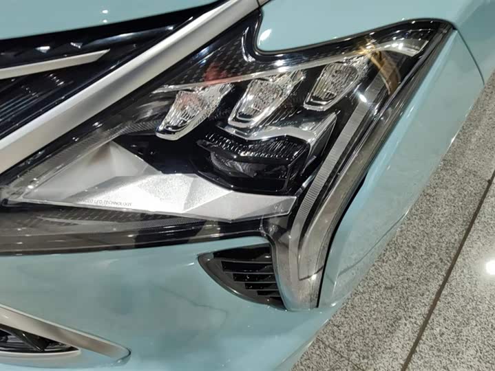 Dongfeng Forthing Yacht 2022 2022款 1.5T DCT逐浪版