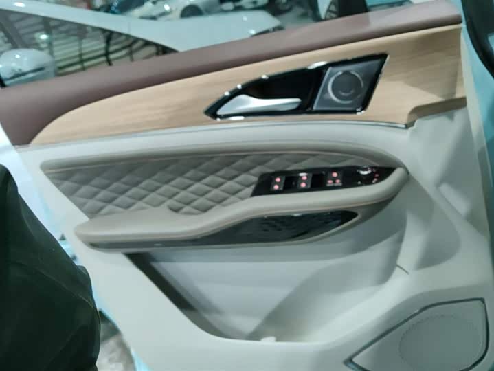 Dongfeng Forthing Yacht 2022 2022款 1.5T DCT逐浪版