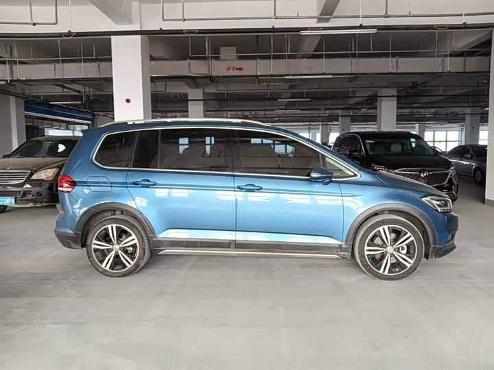 Volkswagen Touran L 2021 2021款 途安L 280TSI DSG拓界版 7座