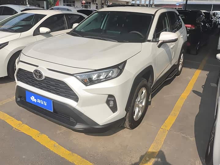 Toyota RAV4 2024 2024款 2.0L CVT两驱都市版