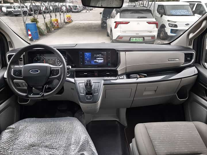 Ford Transit 2023 2023款 2.0T柴油自动商旅型中轴低顶7/8/9座