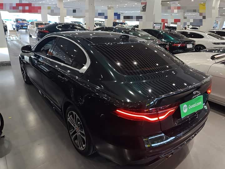 Jaguar XE L 2024 2024款 2.0T 250PS R-DYNAMIC S进取运动版