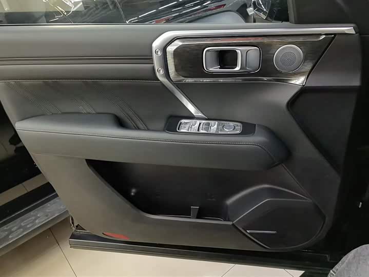 Tank 400 2025 2025款 2.0T 汽油版