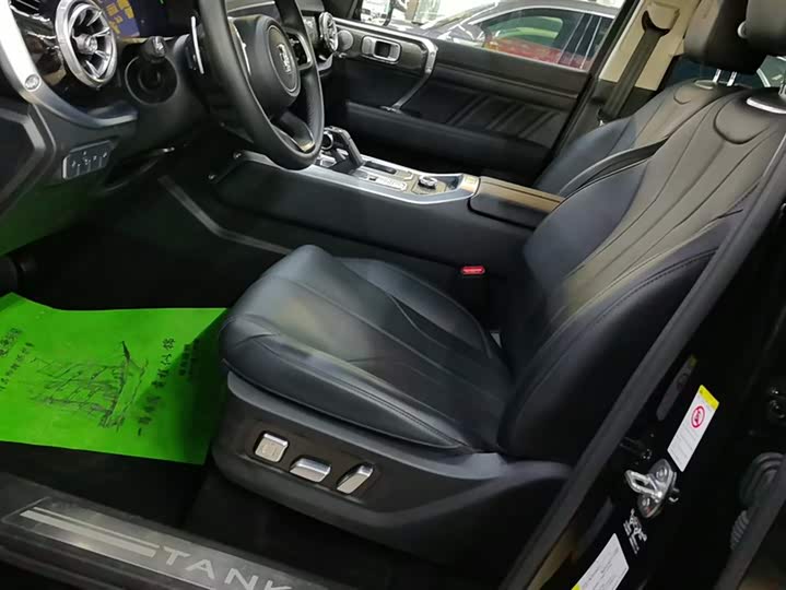 Tank 400 2025 2025款 2.0T 汽油版