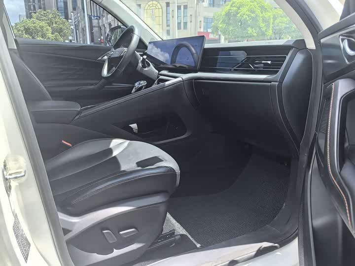 Roewe RX5 2023 2023款 1.5T 超感精英版