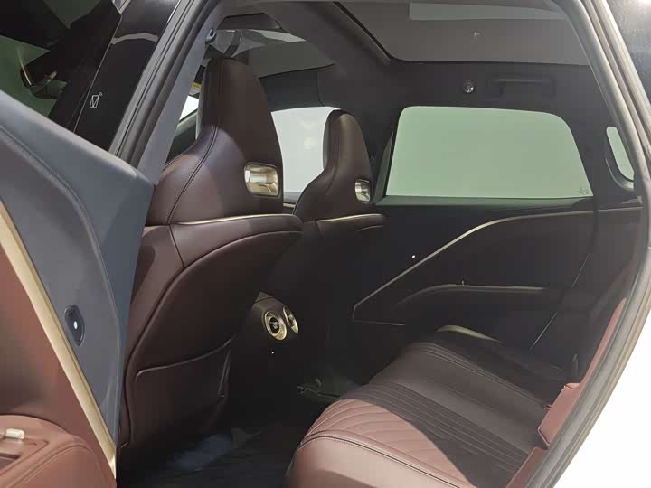 Avatr 11 2023 2023款 长续航单电机版 5座