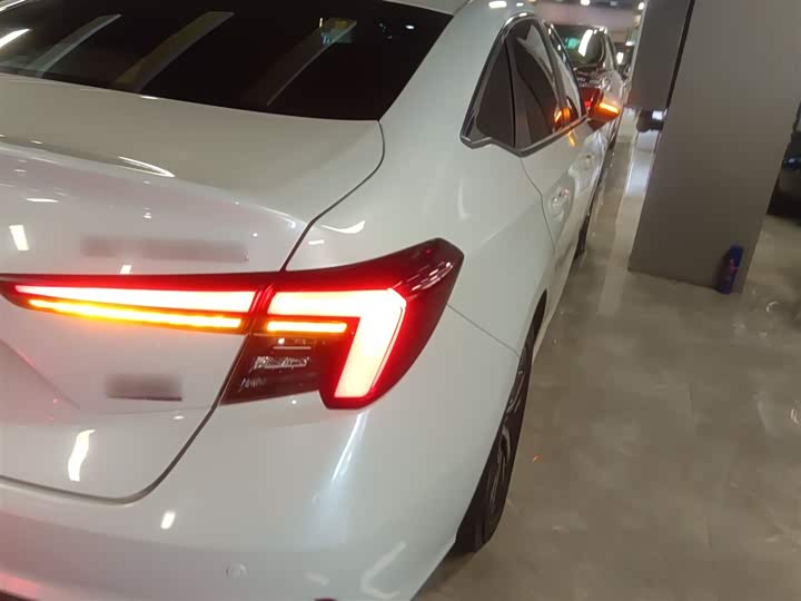 Honda Integra 2023 2023款 240TURBO CVT领先版