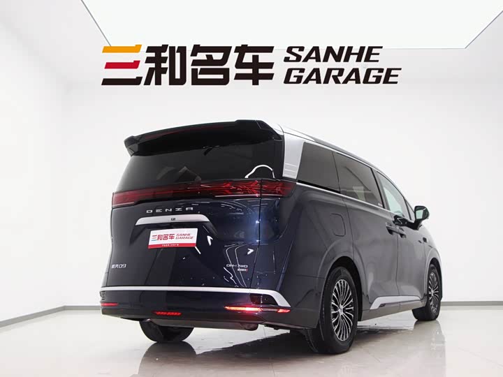 Denza D9 2025 2025款 DM-i 智驾版 1020 四驱尊荣型