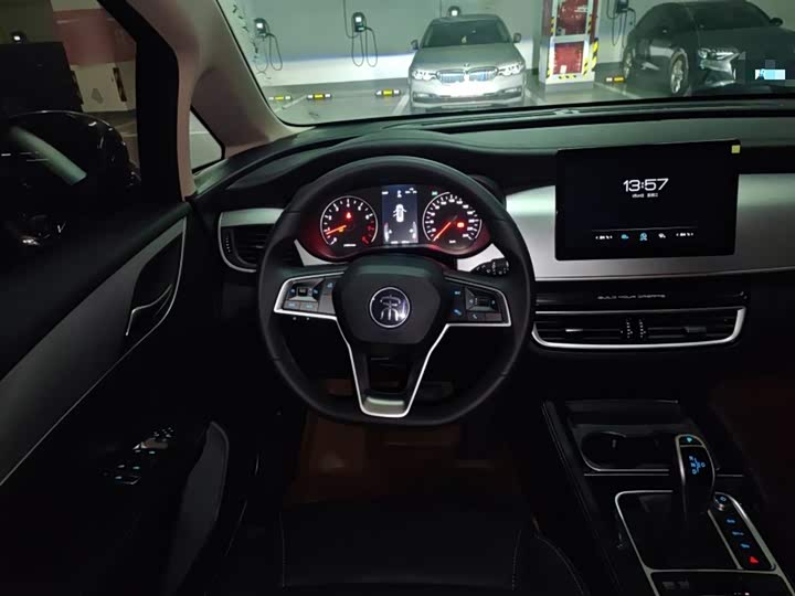 BYD Song Max 2021 2021款 升级版 1.5T 自动豪华型 6座