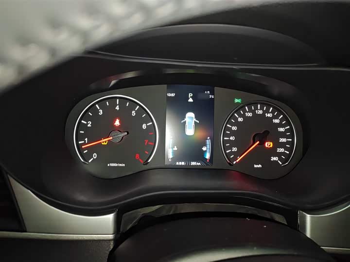 BYD Song Max 2021 2021款 升级版 1.5T 自动豪华型 6座