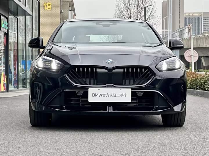 BMW 2 Series 2025 2025款 225L M运动曜夜套装