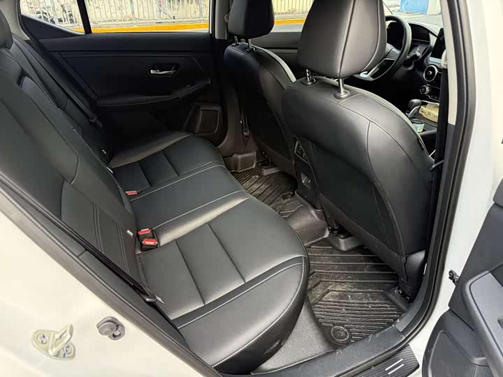 Nissan Sylphy 2026 2026款 1.6L CVT省心版