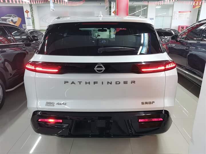 Nissan Pathfinder 2024 2024款 380VC-TURBO 四驱智尊版 6座