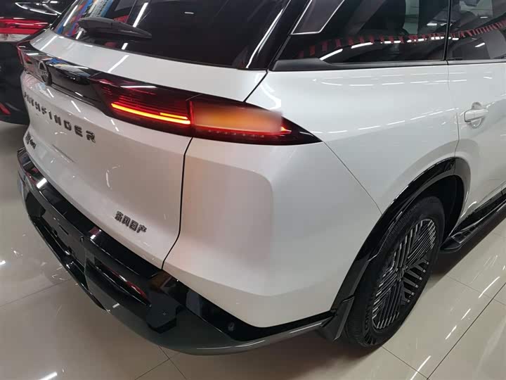 Nissan Pathfinder 2024 2024款 380VC-TURBO 四驱智尊版 6座