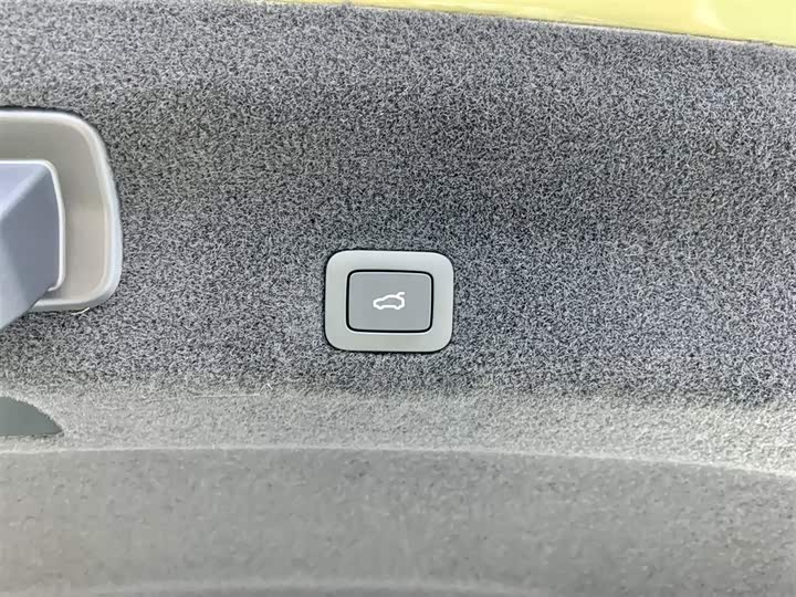 Xiaomi SU7 2024 2024款 后驱长续航智驾版