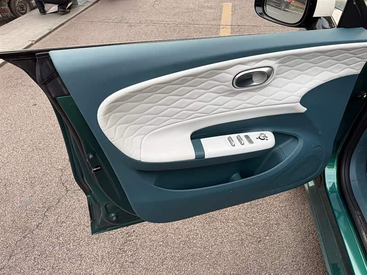 Dongfeng Nammi 01 2026 2026款 挚爱款 330 Ultra