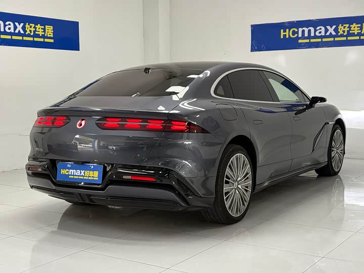 Denza Z9 2024 2024款 1100km 四驱Ultra版